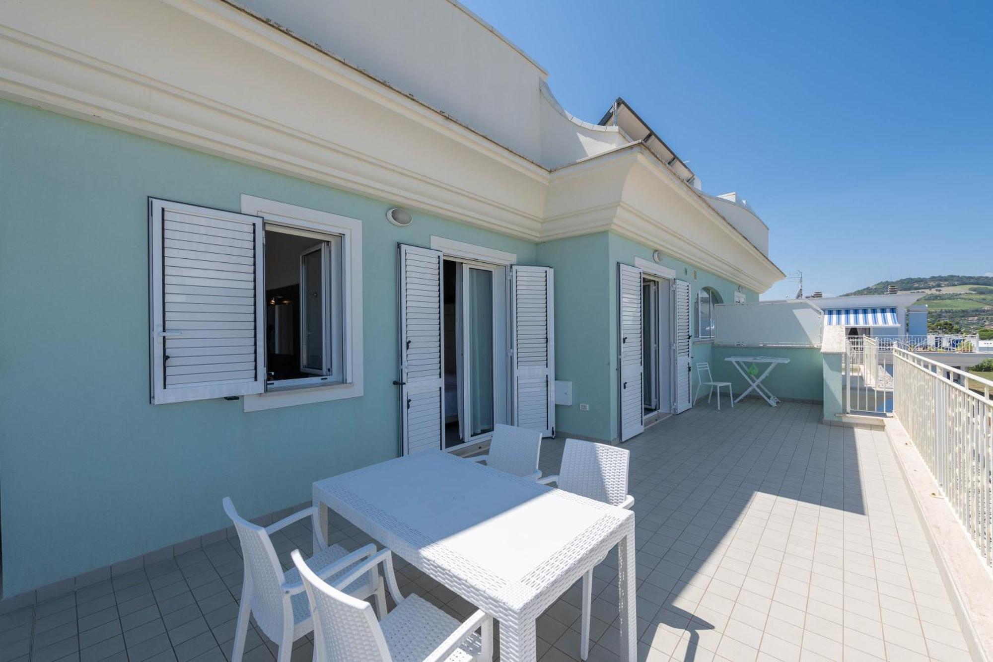 Apartamento Altomare - Vibra Villa Rosa Di Martinsicuro Exterior foto